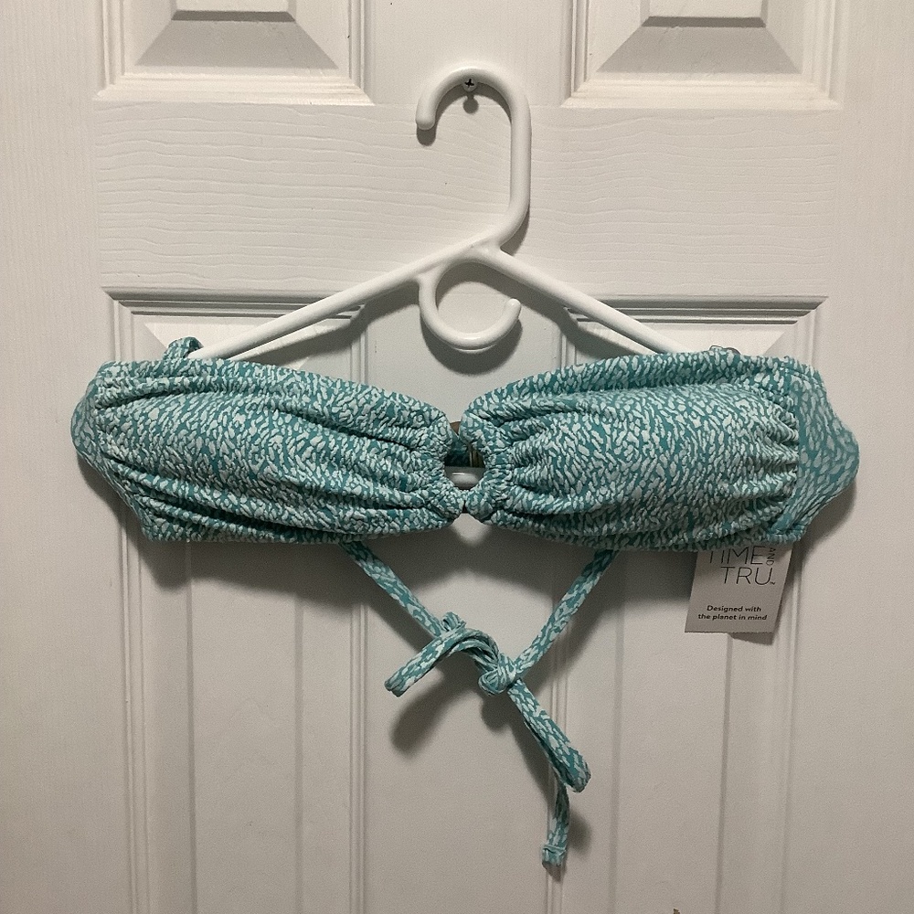 Strapless bikini top